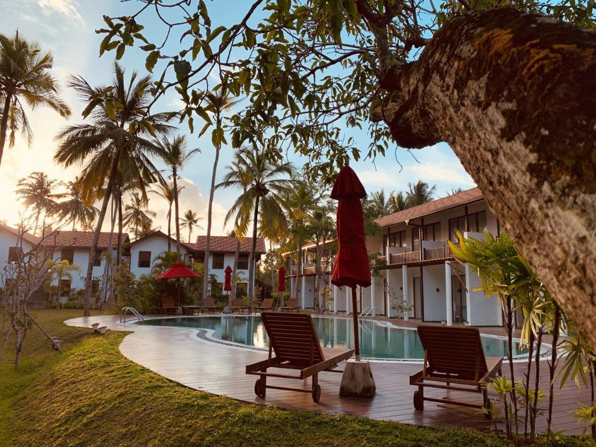 Palm Garden Ayurveda Resort 阿杭格默 外观 照片